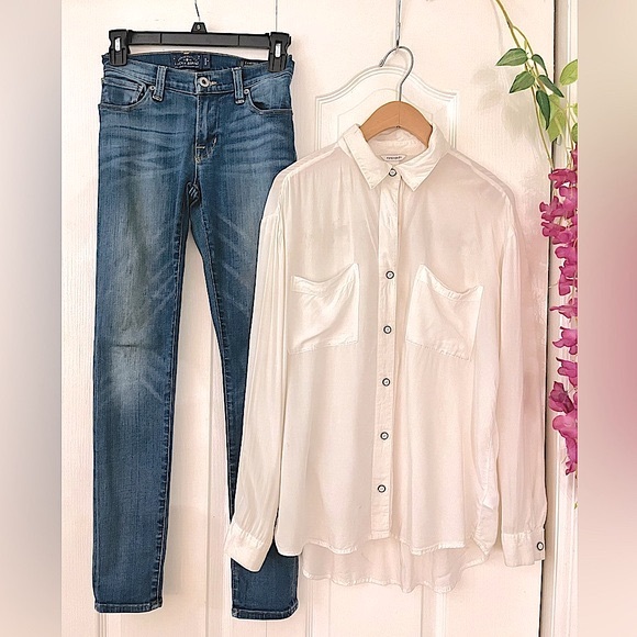 Lucky Brand Womens Blue Fade Denim Brooke Skinny Jeans + White Button Up Shirt - Picture 3 of 16
